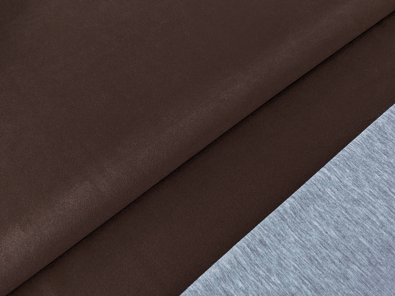 

Замша на трикотаже, молочный шоколад, Серый