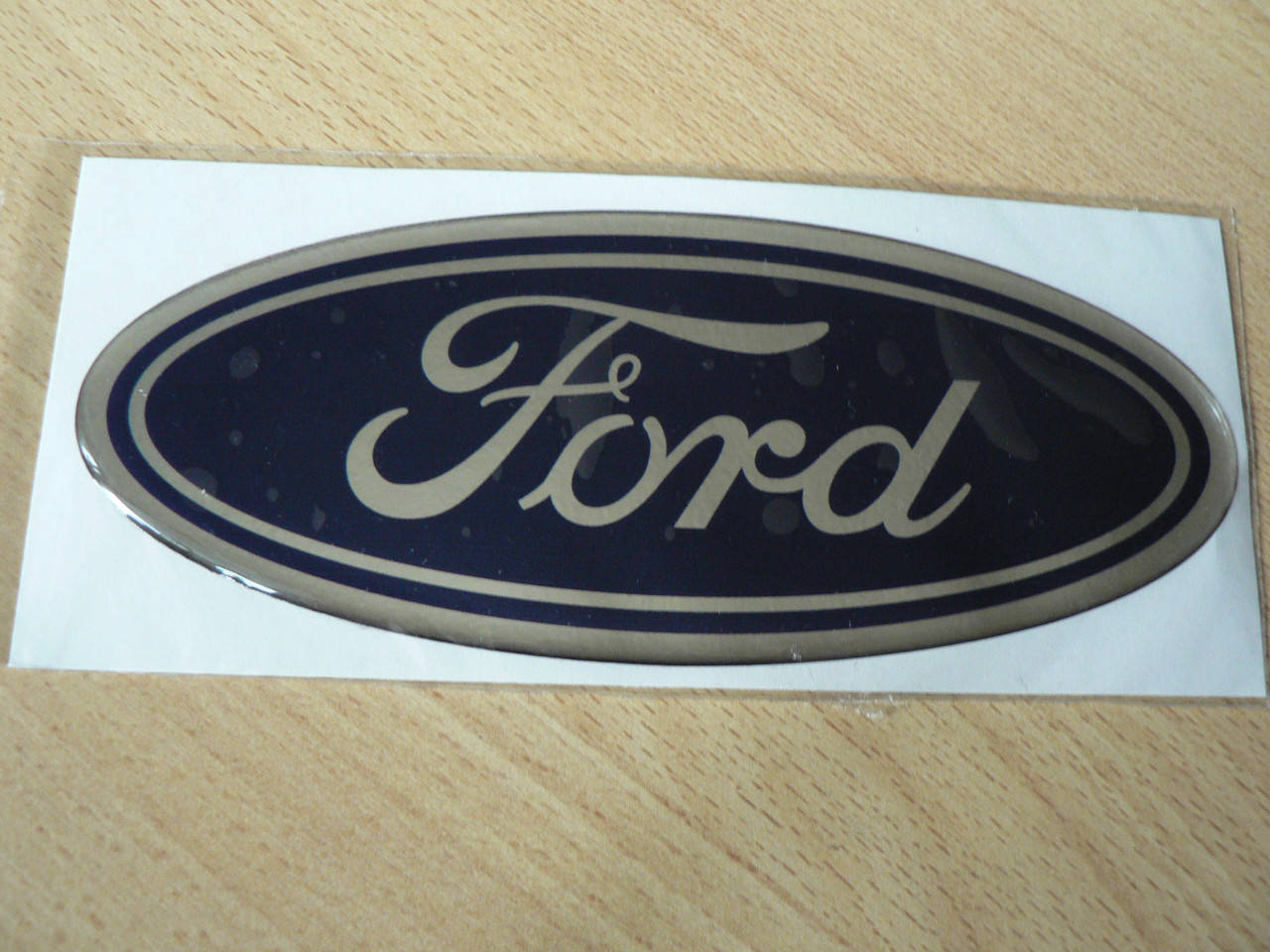 

Наклейка s овал FORD 150х60х1.1мм силиконовая на клеевом слое жесткая на авто Форд
