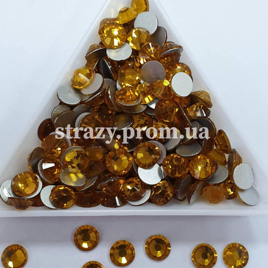 

Стразы ss20 Topaz (5,0мм) 1400шт "Crystal Premium"