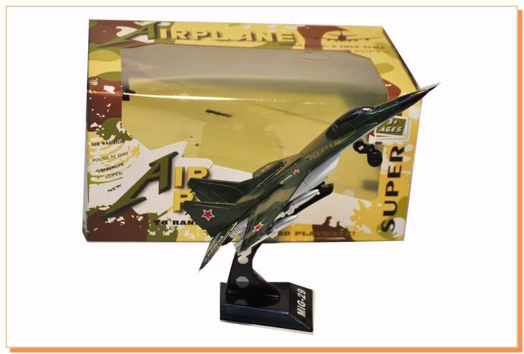 

Коллекционный самолет на подставке MiG-29 (металлический) 6588A-(1/2)