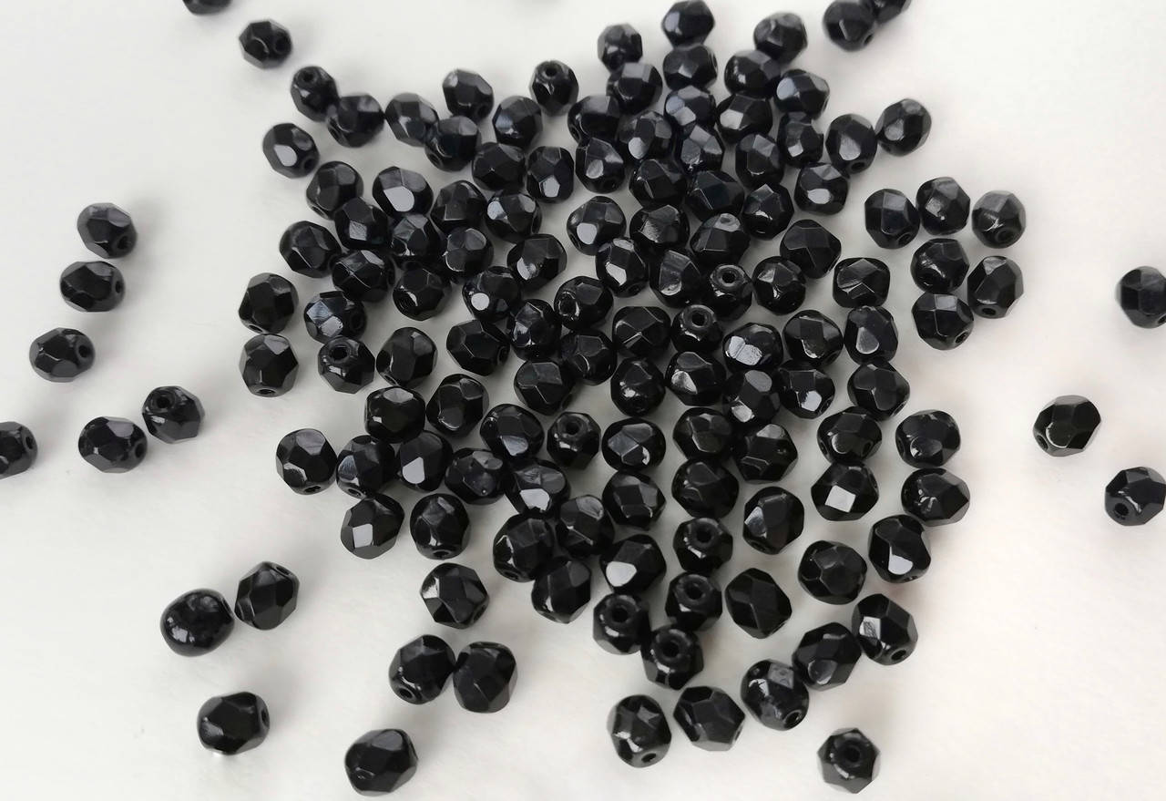 

Fire polished 4 mm Jet