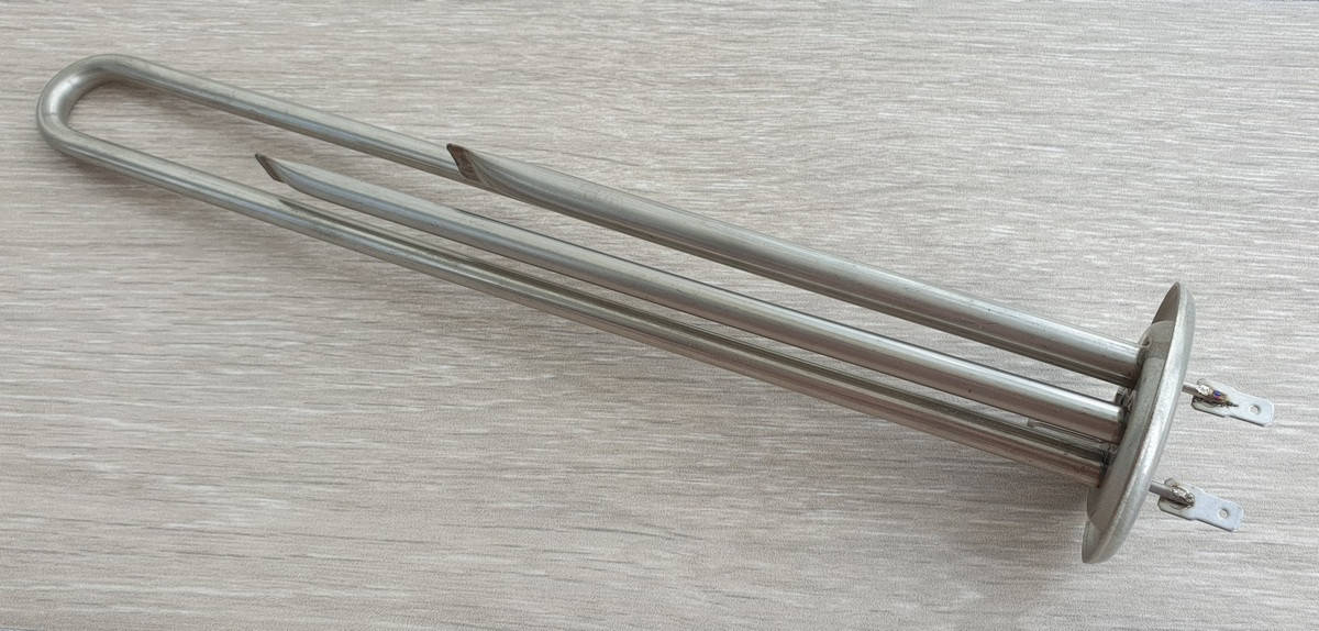 

Тэн НЕРЖАВЕЙКА для бойлера Thermex 1300W / фланец Ø63мм / с 2 трубками под термостаты (под анод М4) OASIS