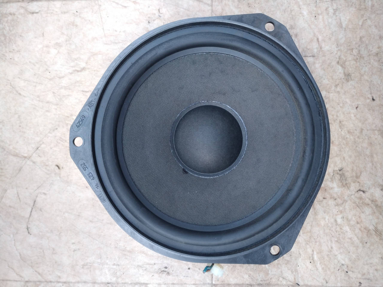 

Автомобильный динамик Opel Vectra С, Astra H GM 24 423 552