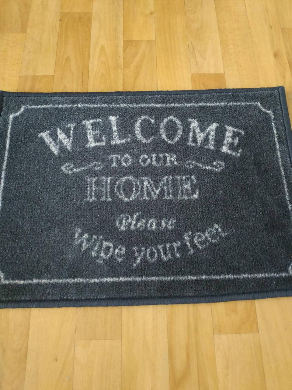 

Коврик в прихожую на резиновой основе