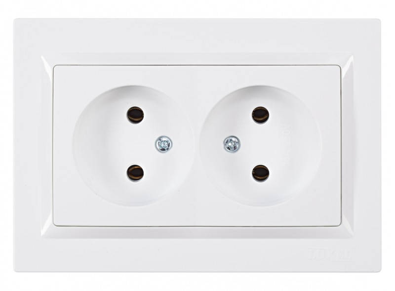 

Розетка внутренняя 2-я без заземления (белая) IP20 Latina TechnoSystems TNSy5000159