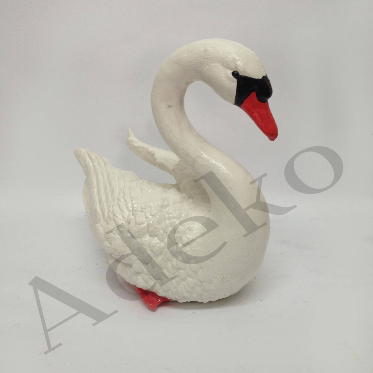 

Садовая фигура Лебедь белый маленький 23 см