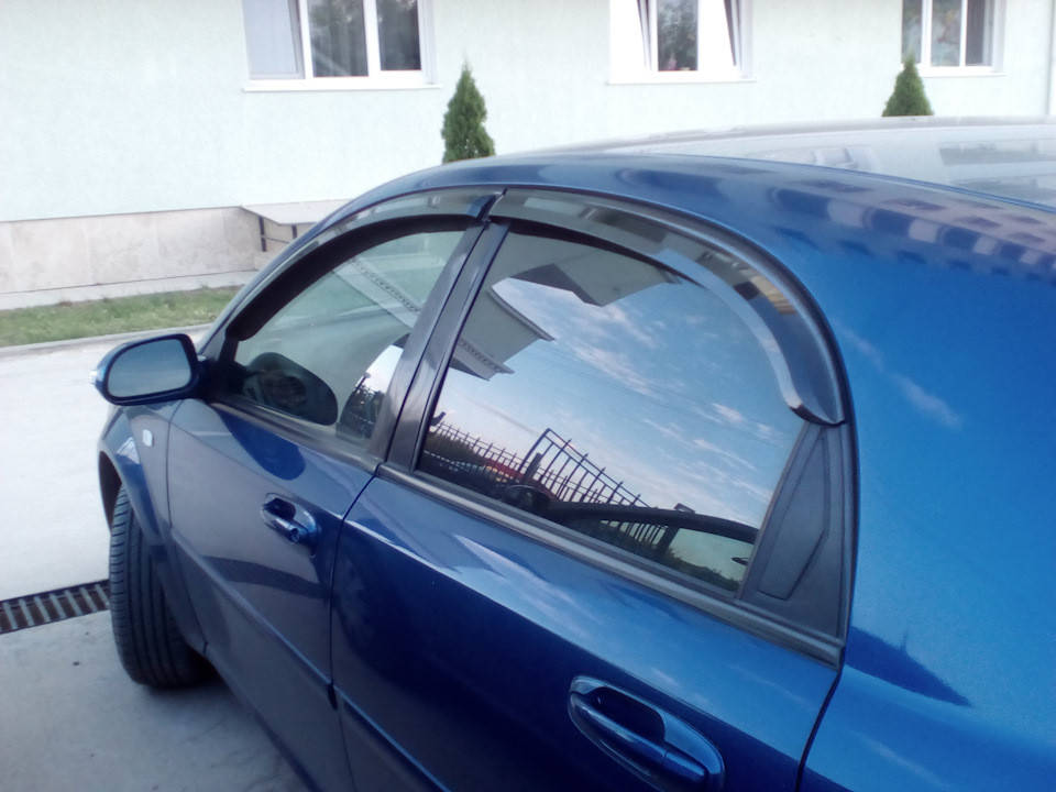 

Дефлекторы окон (ветровики) Chevrolet Lacetti HB 2002-2013 (Autoclover A172)
