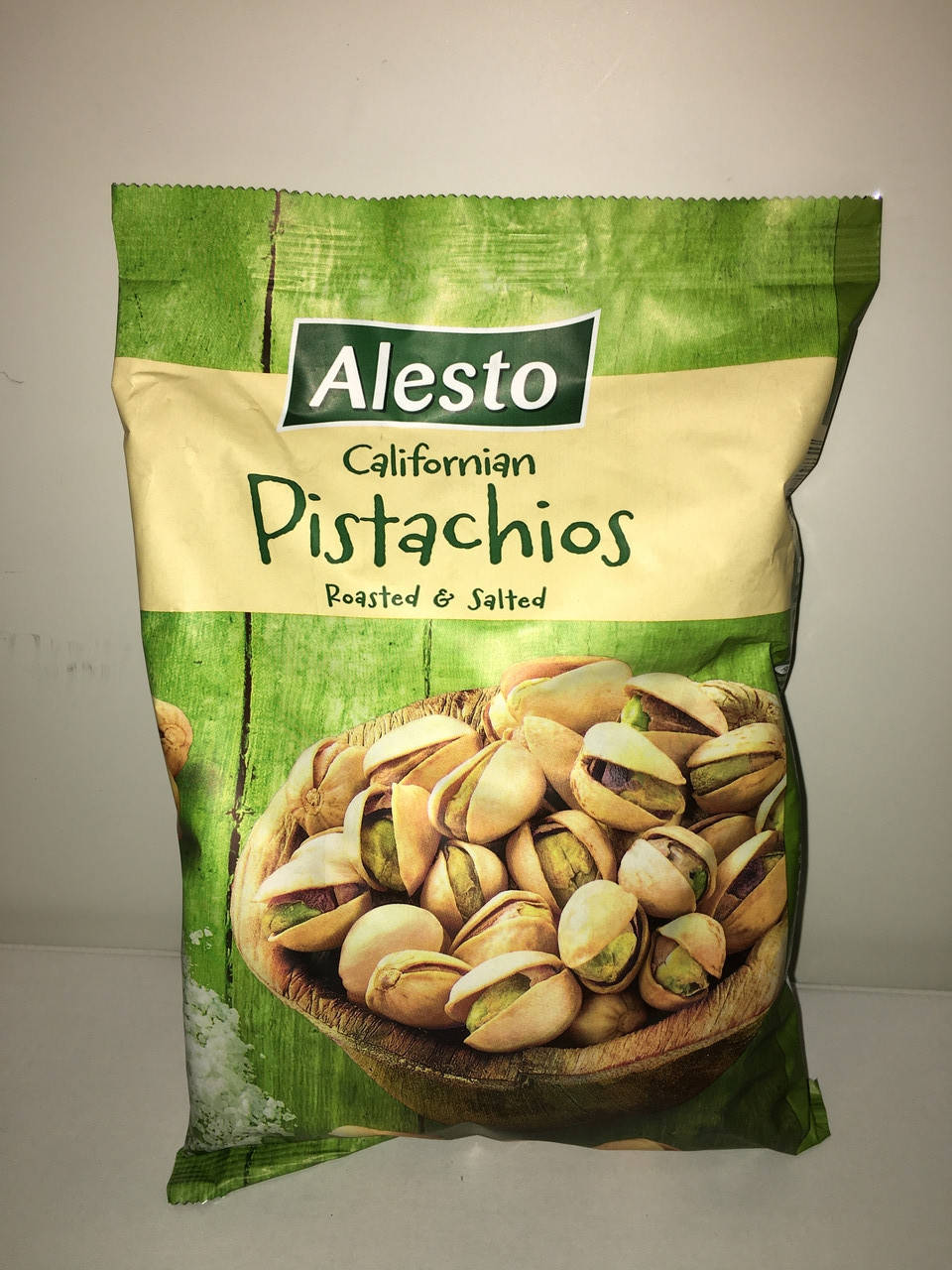 

Фісташки солоні Alesto Californian Pistachios 500 грам.