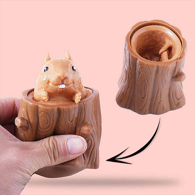 

Силиконовая игрушка белка антистресс "Белка в дупле" сквиш коричневого цвета