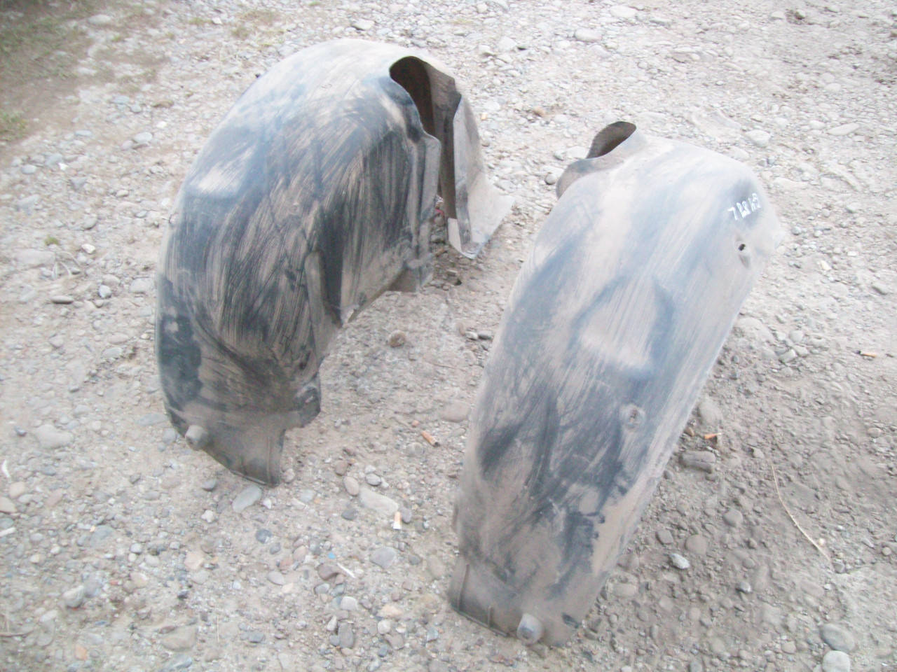 

Подкрылки задние Volkswagen Golf 4.