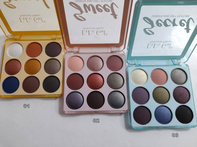 

Палетка теней для век DoDo Girl Eyeshadow 9 оттенков D3202