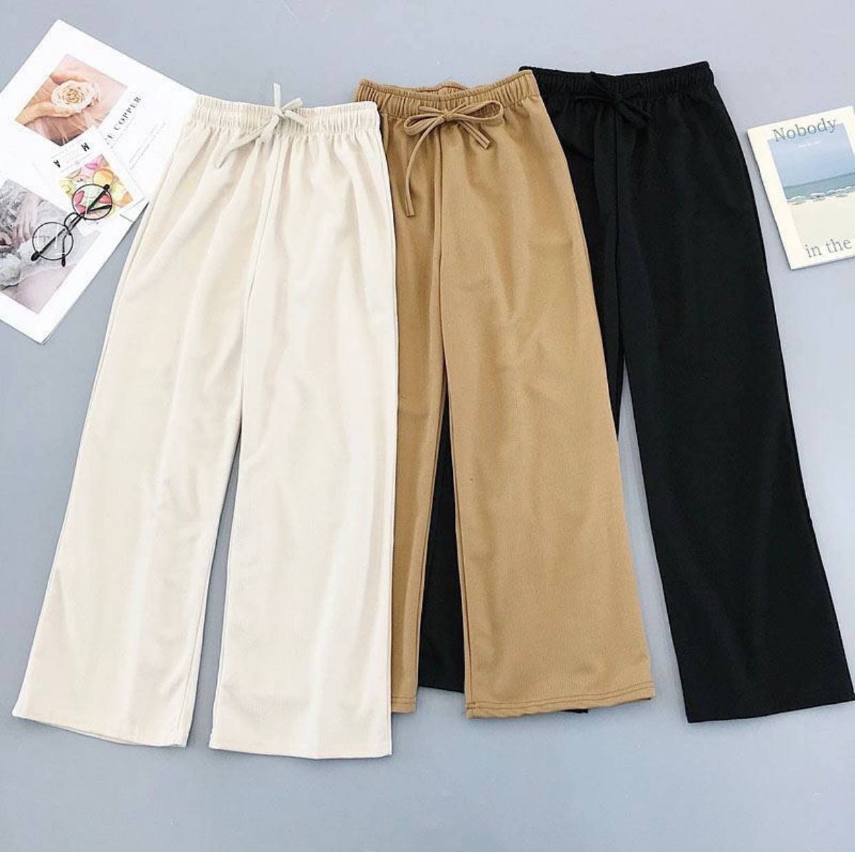 

Базовые широкие штаны клёш женские