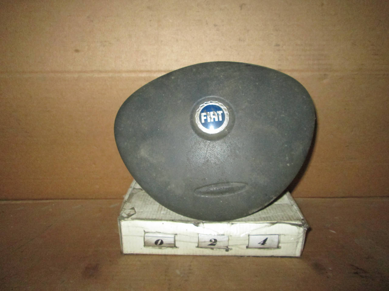 

№24 Б/у Подушка безпеки водія (керма) AIRBAG 735293882 для Fiat Doblo I 2000-2010