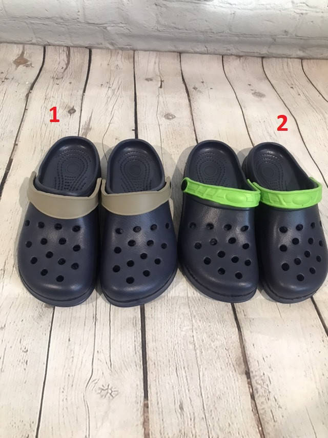 

Резиновые тапочки - cабо для мальчика. Размер 32