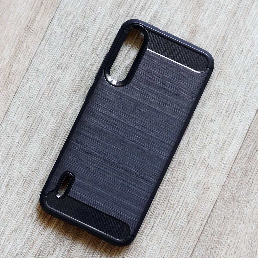 

Противоударный чехол для Xiaomi Mi A3 / Xiaomi CC9e (черный)