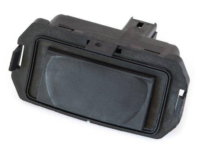 

Renault Megane II 02-08 кнопка дверная ручка багажника, арт. DA-9914