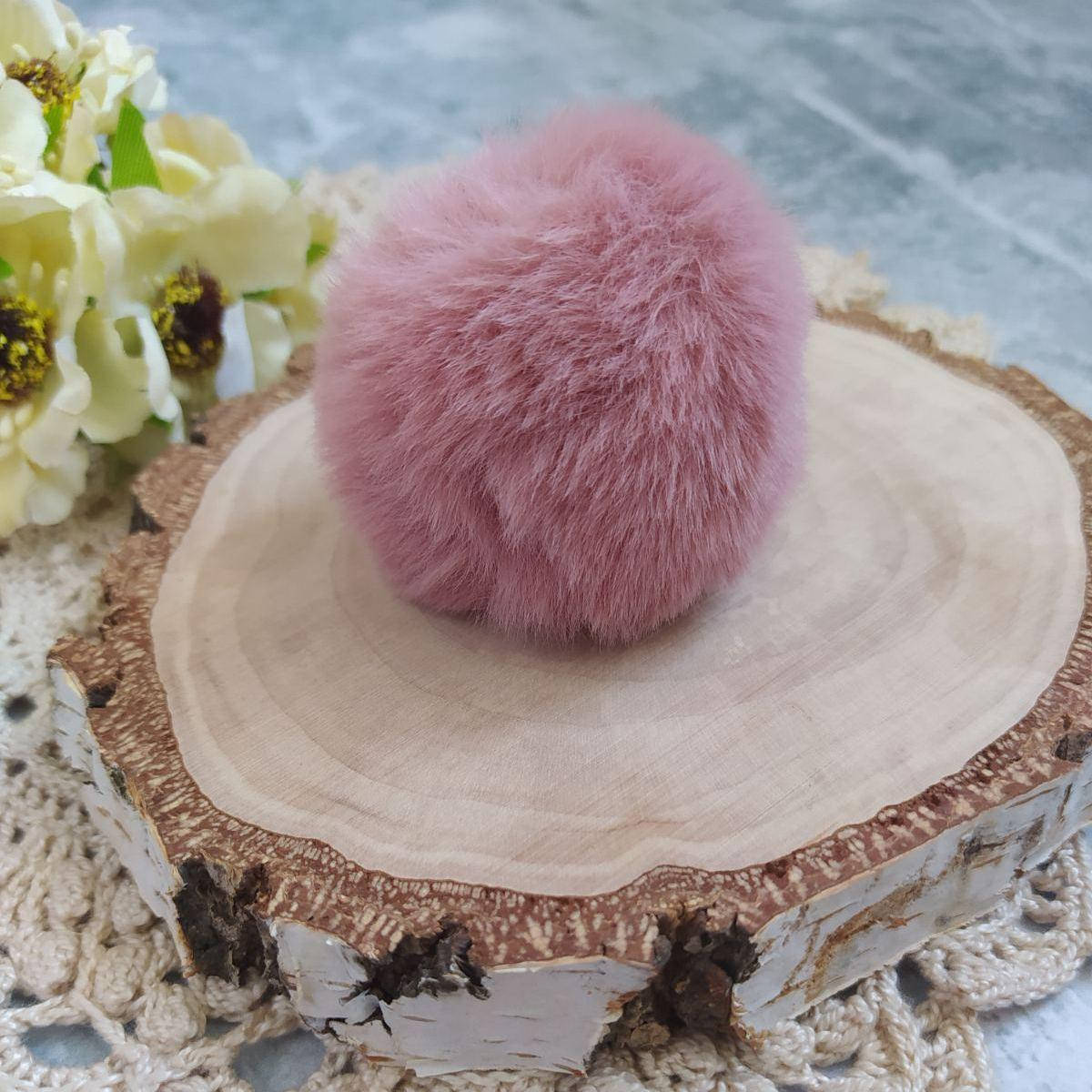 

Помпончик еко-хутро 5 см(пудровий)