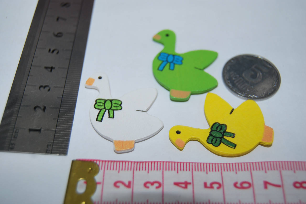 

Гусь .Дерево. На скотче.