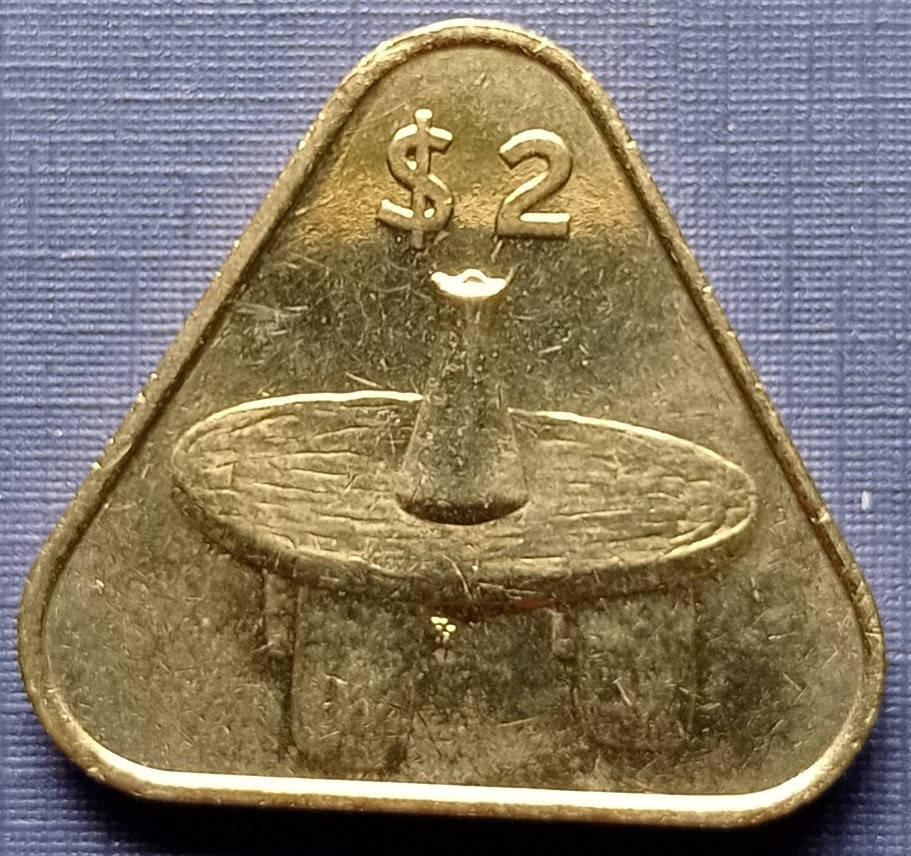 

Монета 2 доллара Острова Кука Британские 2015 треугольная