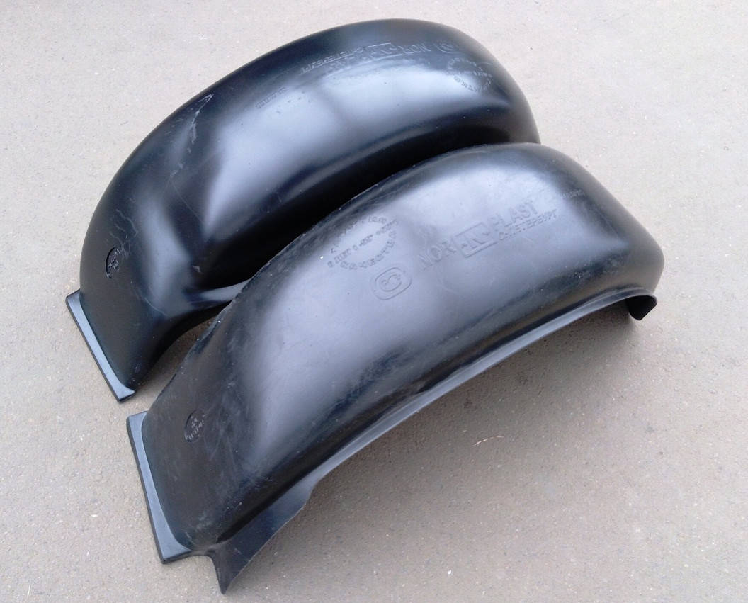 

Подкрылки пара передних Мерседес 207-310 (1977-1995) Mercedes-Benz T1
