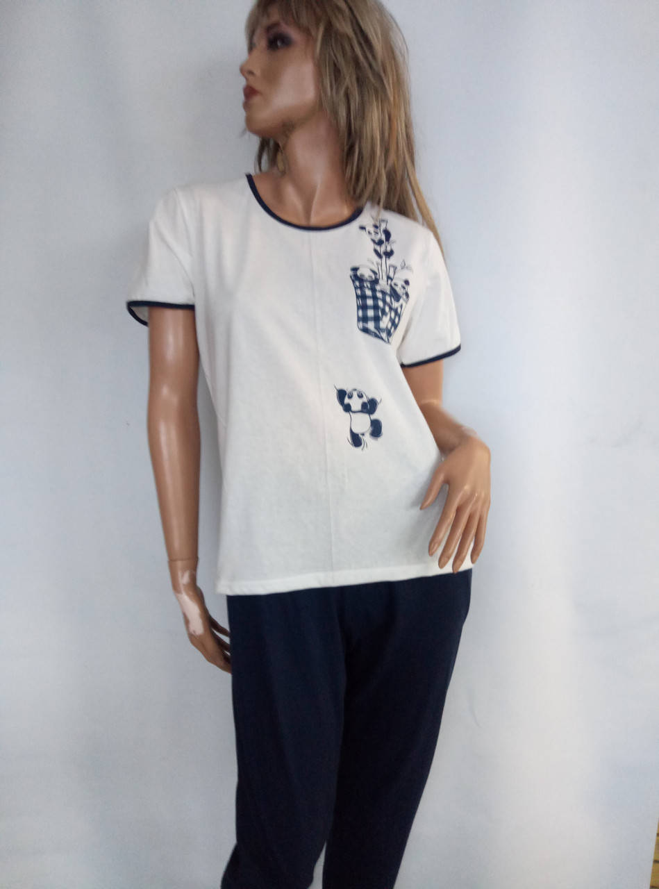 

Женский костюм - футболка брюки