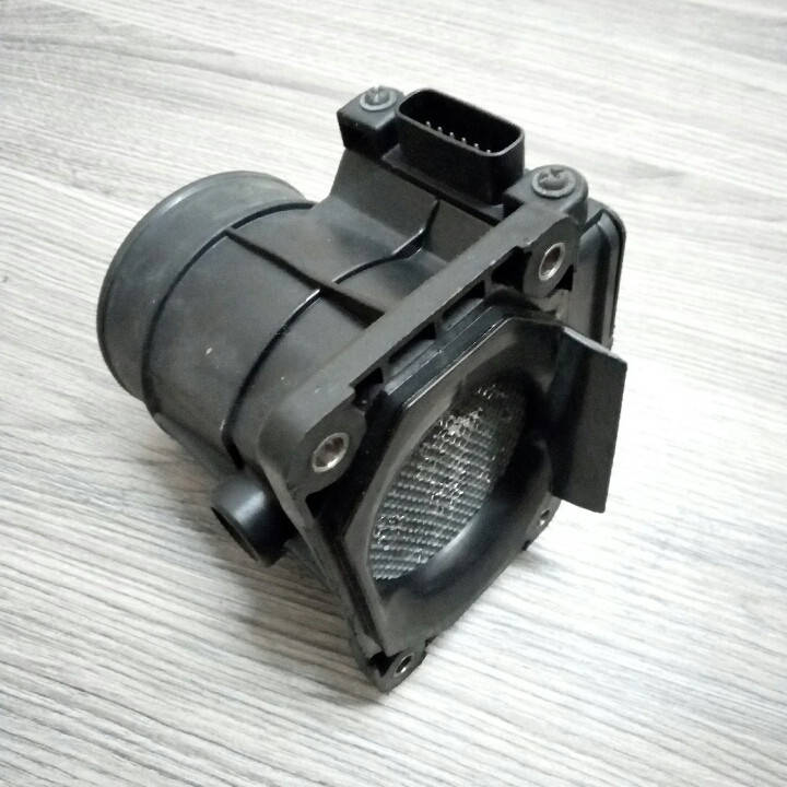 

Датчик Расходомер воздуха Mitsubishi Lancer Outlander Galant Carisma Eclipse Space Star E5T08271