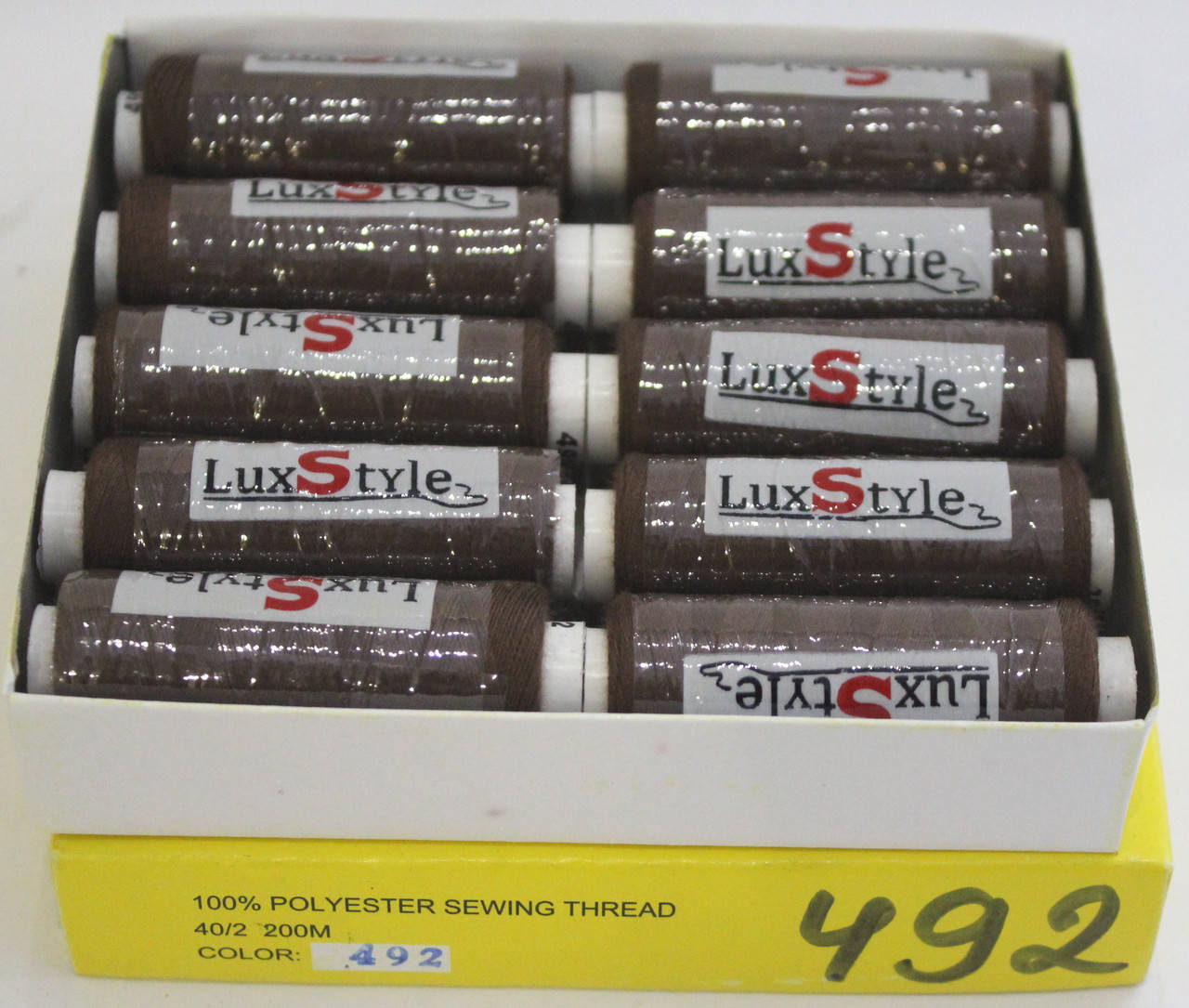 

Нитки швейные LuxStyle 40/2-200м (100% полиэстeр) №492, Разные цвета