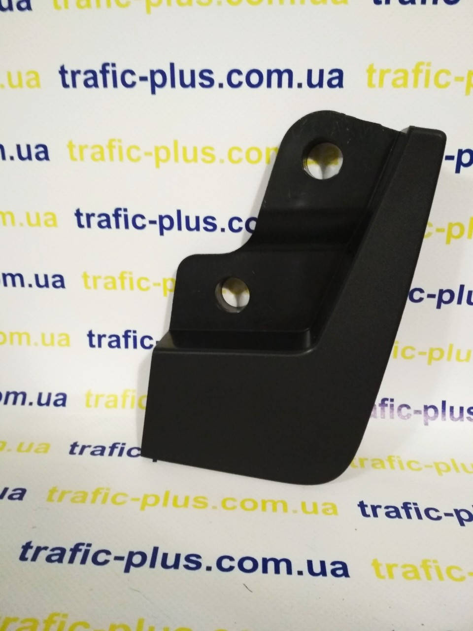 

Брызговик передний правый на Renault Trafic / Opel Vivaro 2001-> RENAULT (Оригинал) - 8200091702
