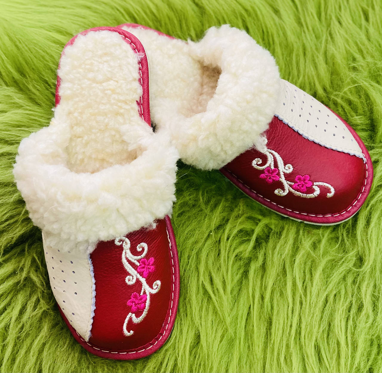 

Домашні шкіряні жіночі капці з овечої шерсті, 37 розмір, Красный