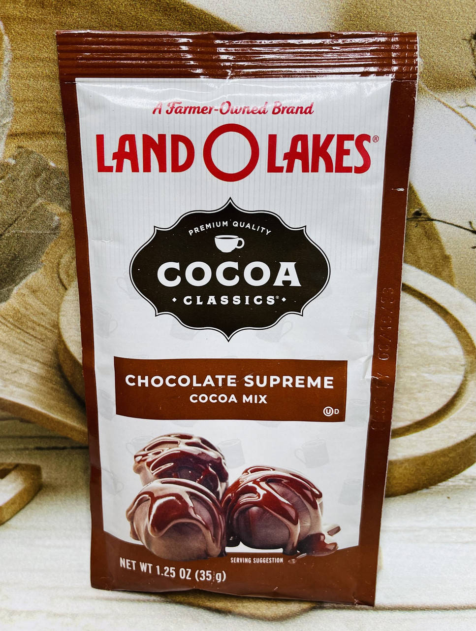 

Гарячий шоколад подвійного шоколаду LAND O'LAKES Chocolate Supreme
