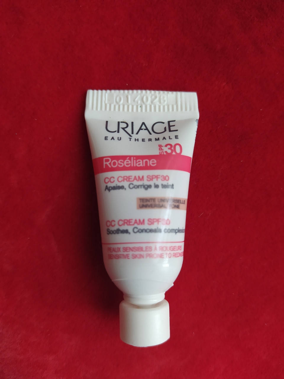 

СС крем от покраснений Урьяж Розельян Uriage Roseliane CC Сream SPF30+