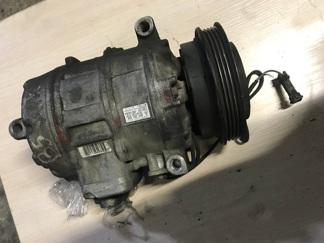

Компрессор кондиционера VW PASSAT, Skoda GP 2003 1.9 TDI 8D0260808