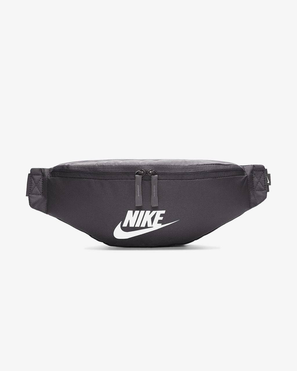 

Сумка на пояс Nike Sportswear Heritage BA5750-082 Серый