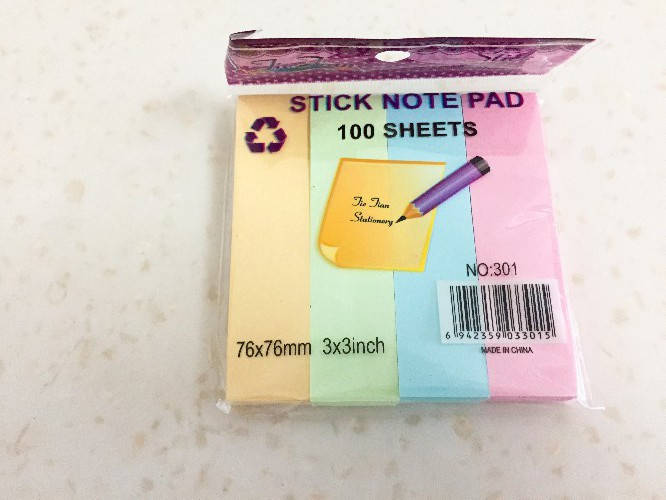 

Бумага для заметок самоклейкая (закладки) 4 цветные полоски 76*76мм 100 л.