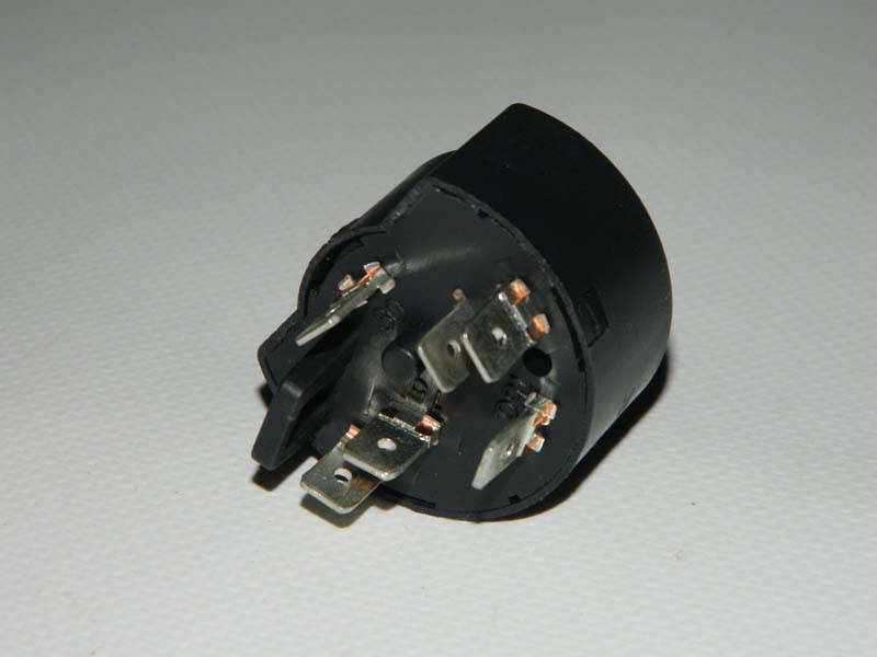 

Контактная группа замка зажигания NEXIA/ESPERO/MATIZ grog Корея