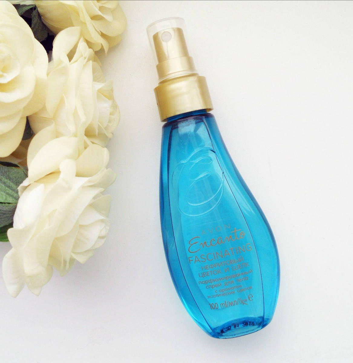 

Парфюмированный спрей для тела Encanto Avon Нефритовый цветок и шелк, 100мл