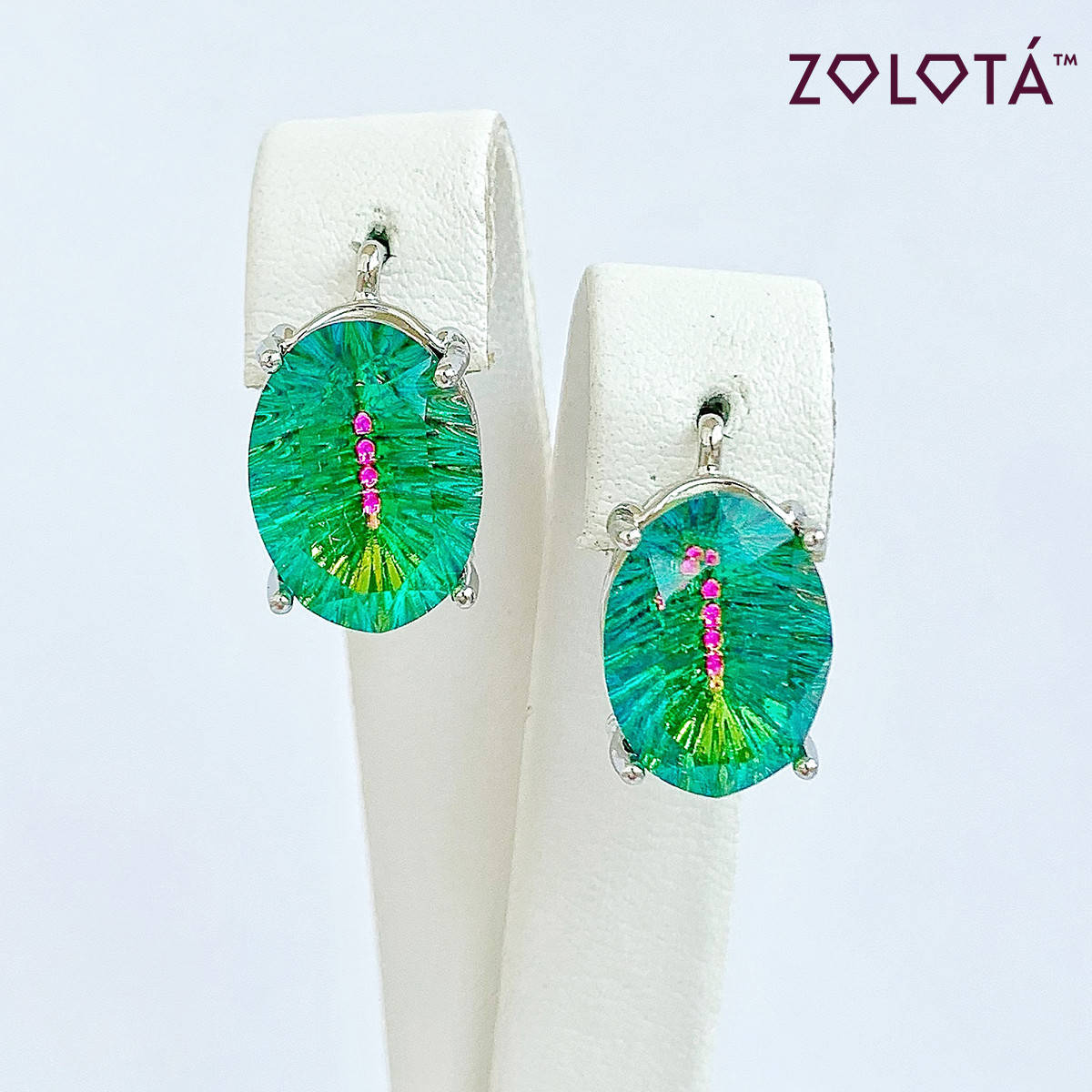 

Серьги Zolota, размер 17х10 мм, кристаллы Swarovski зелено-фиолетового цвета, вес 5 г, родий, ЗЛ01514 (1)