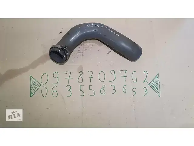 

Патрубок интеркулера 8200360079, 1.9 dCi Renault Laguna 2