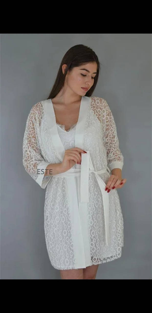

Изысканный комплект на утро невесты. белый кружевной халат+пеньюар.