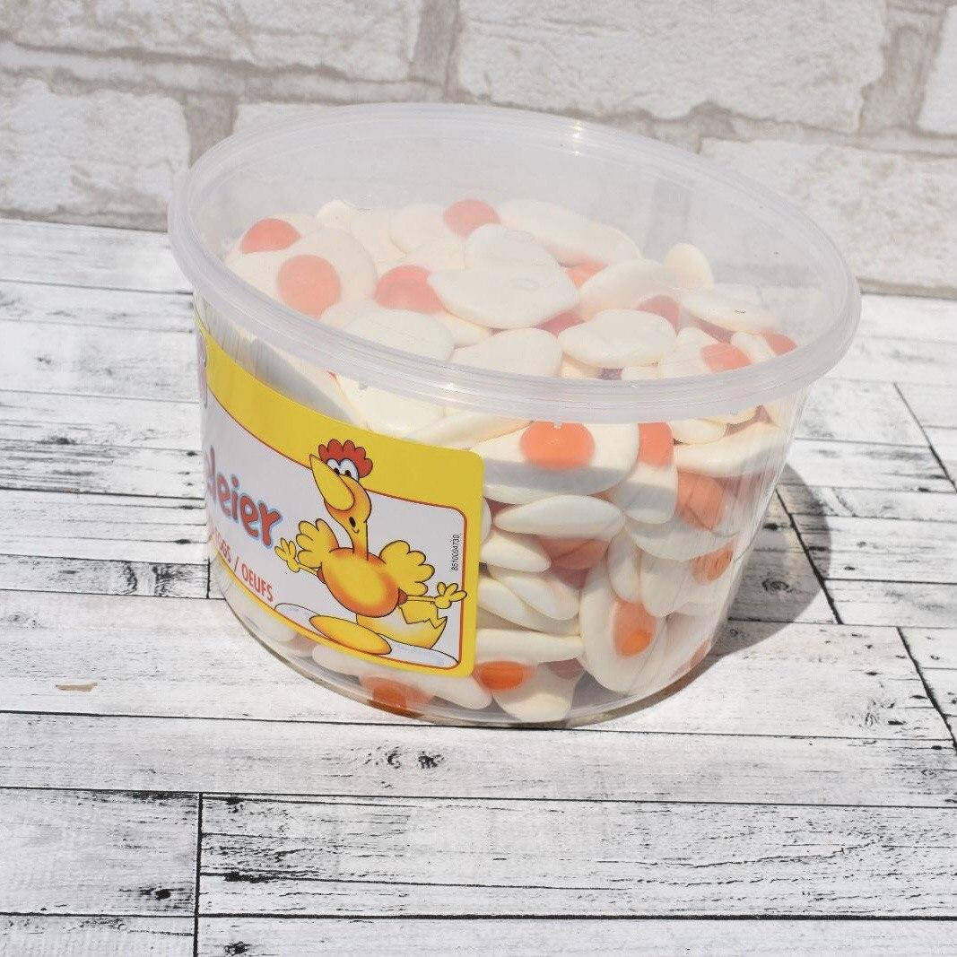 

Фруктовые жевательные конфеты (мармелад) Trolli банка ЯИЧНИЦА