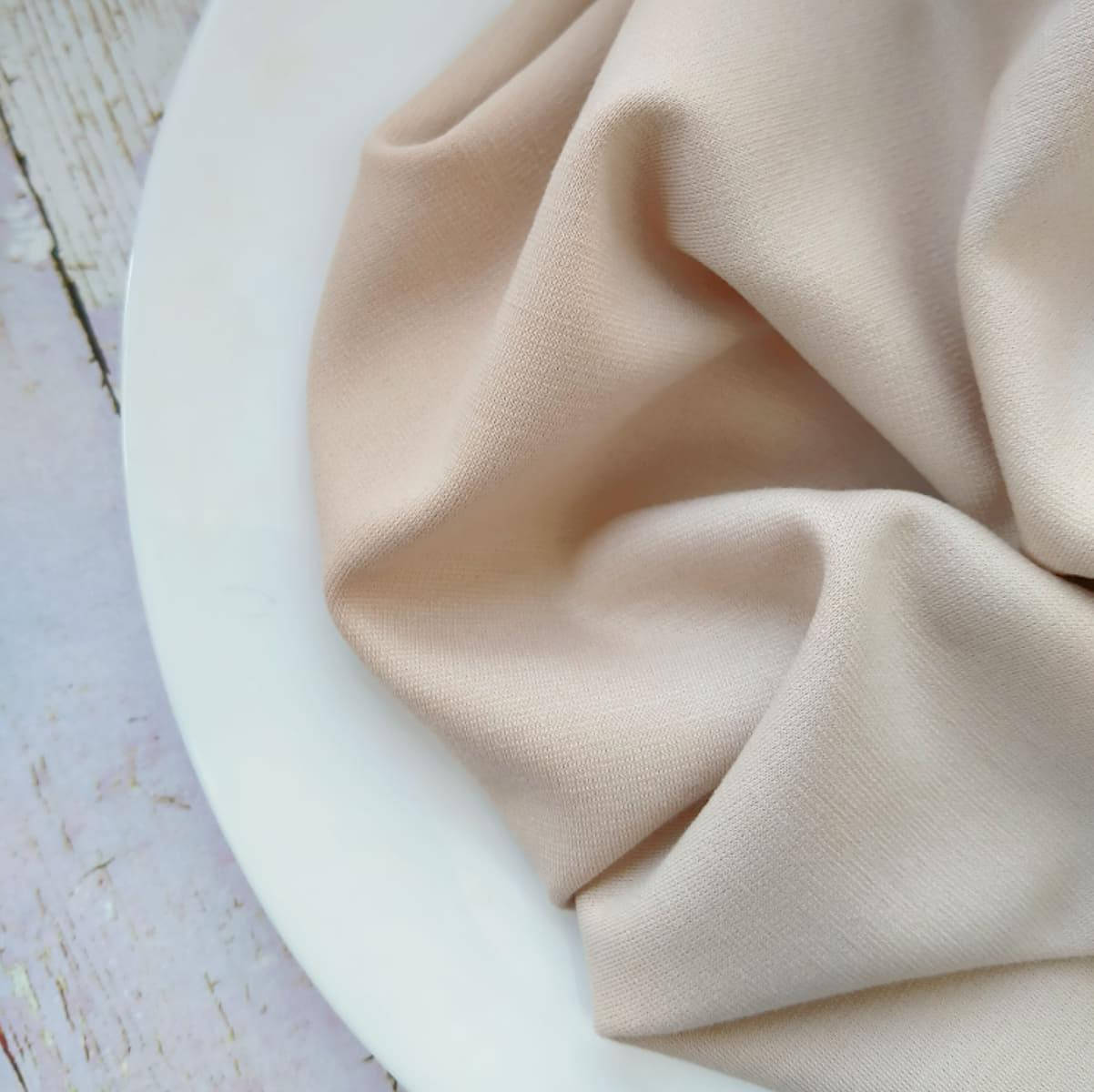 

Трикотаж для тела кукол и игрушек оттенок светлее