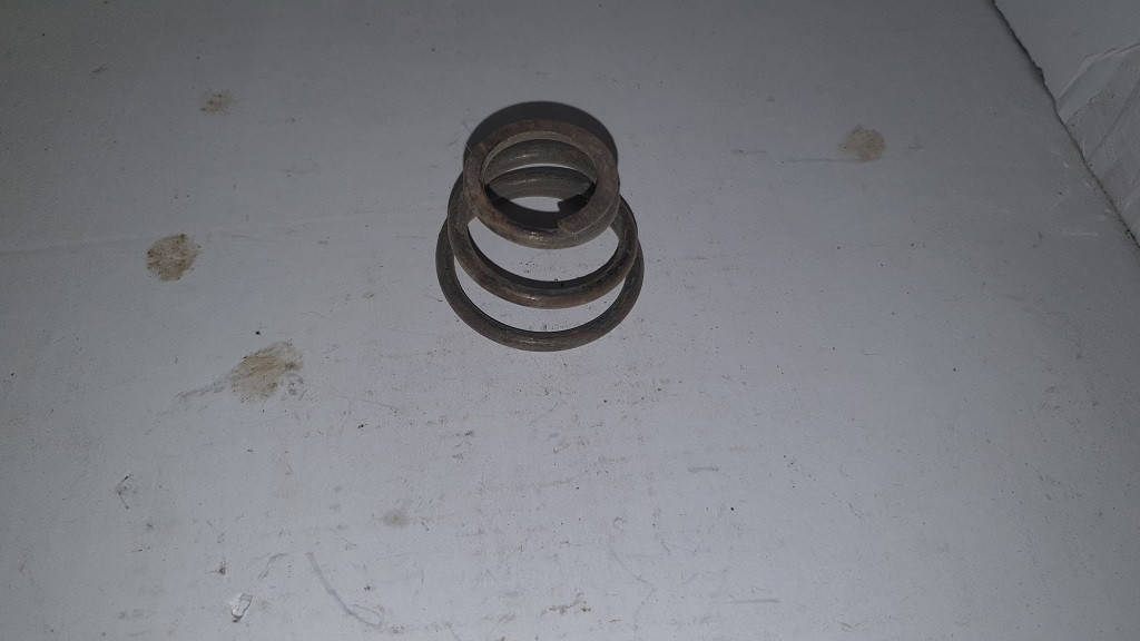 

Пружина рычага КПП ГАЗ-53. 53А-1702122.