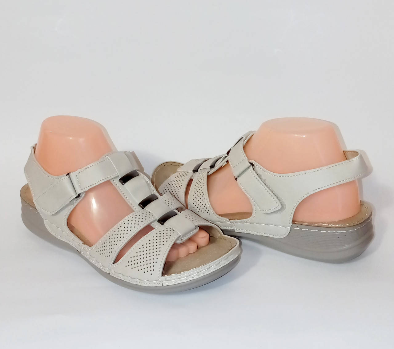 

Женские босоножки женские сандалии больших размеров (боталы) лёгкая удобная летняя обувь 41р=25,5см 42=26см