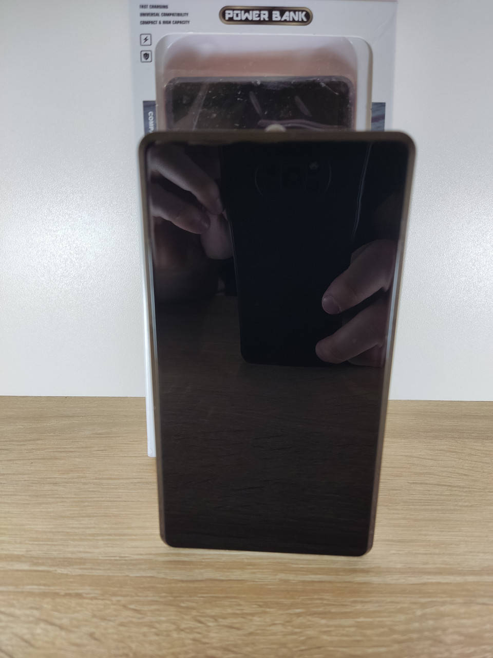 

Power Bank LHP 30000 mAh Fast Charge мобильная зарядка повер банк