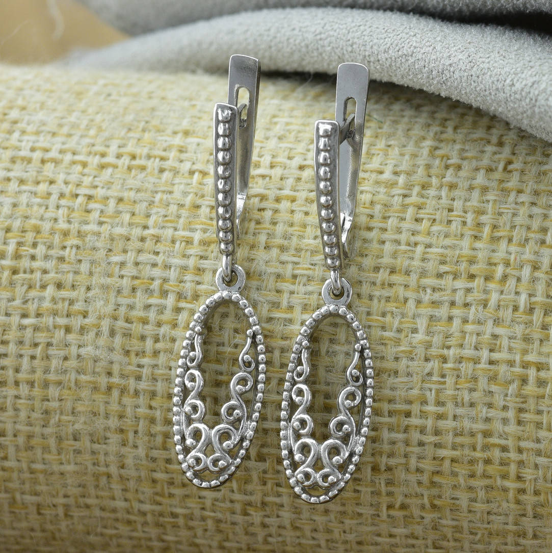 

Серебряные серьги Полианна размер 39х8 мм вес 3.92 г