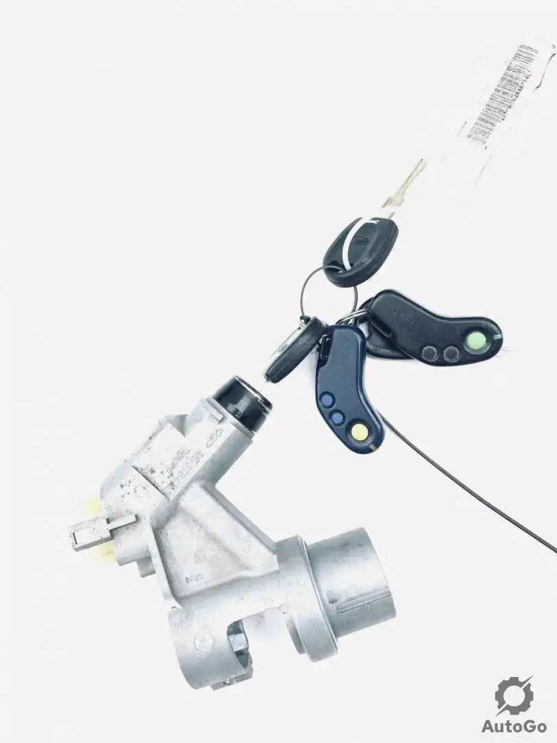 

Замок зажигания Chery Amulet A15-3704010