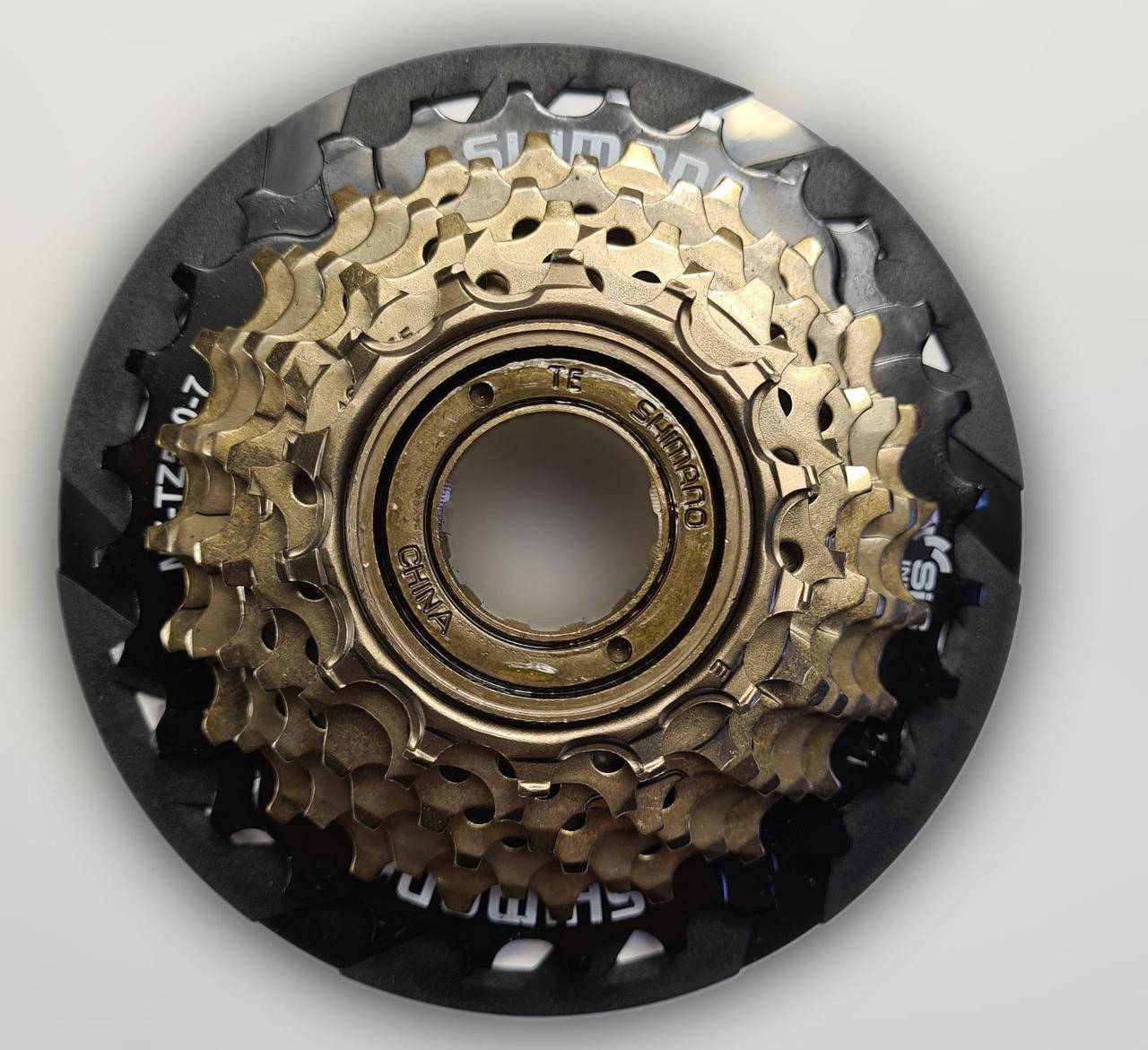 

Задняя звёздочка Shimano MF-TZ500-7 (14-28Т) с защитой