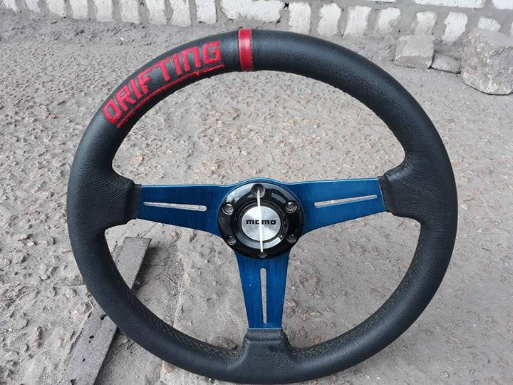 

Руль Momo №593В из натуральной кожи с переходником на ВАЗ 2109.