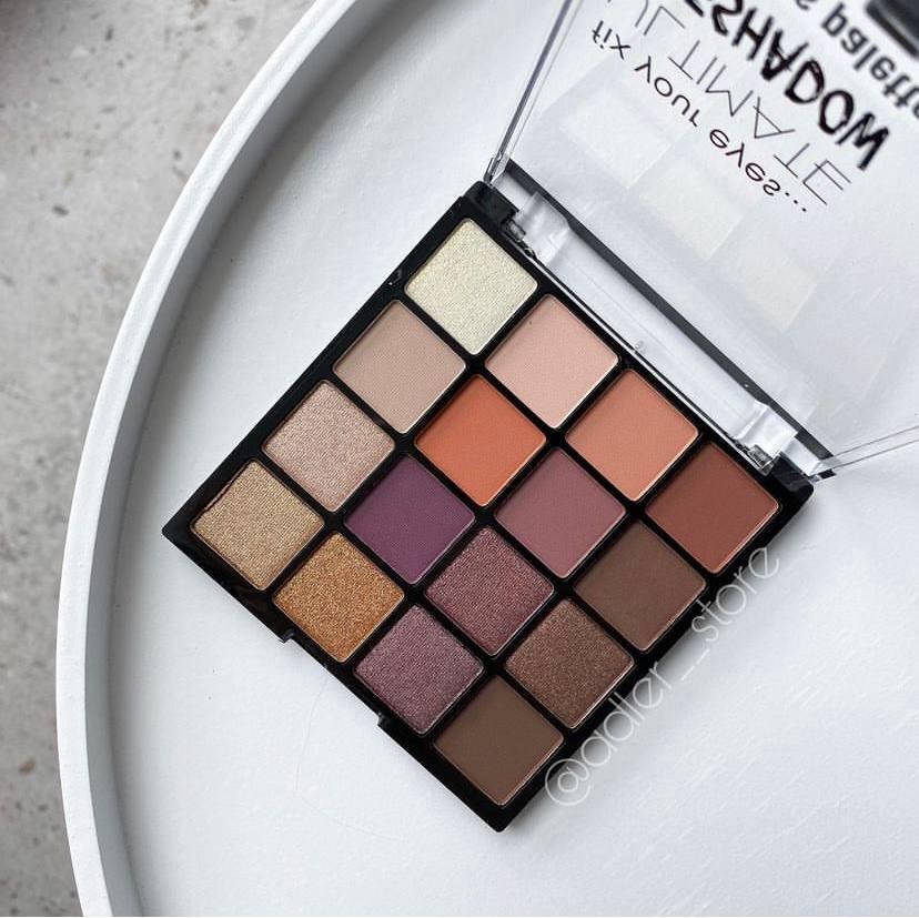 

Палеткa EYESHADOW 16 оттенков