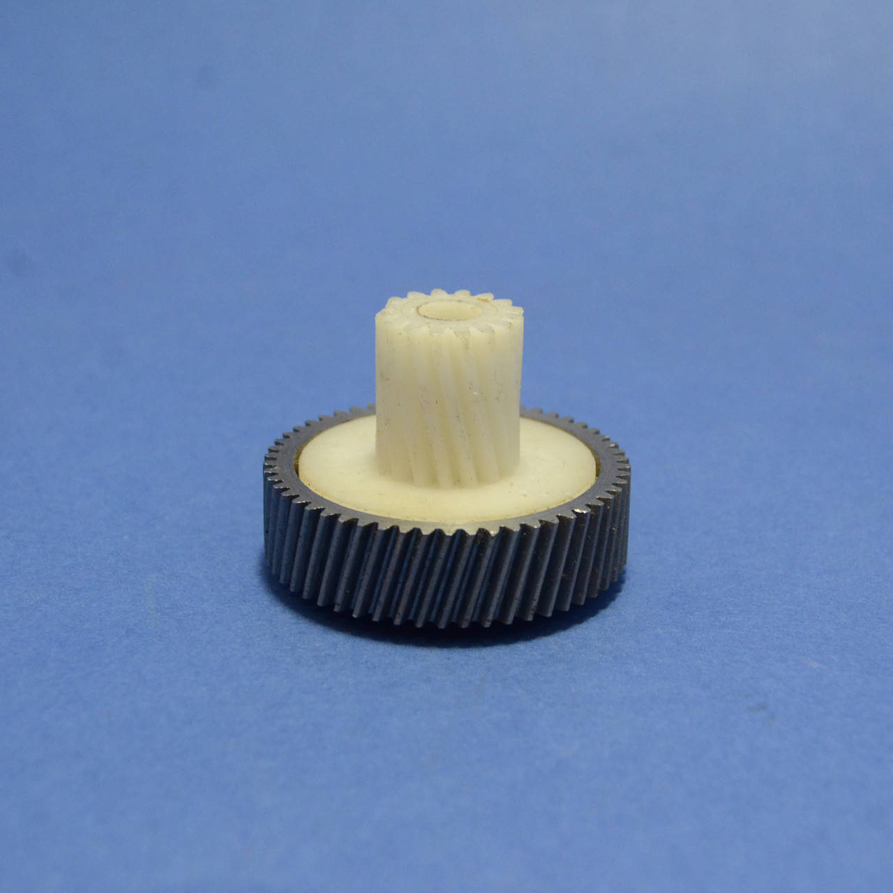 

Шестерня малая для мясорубки Aurora, Liberty, Saturn, Polaris (диаметр 46.5 мм)